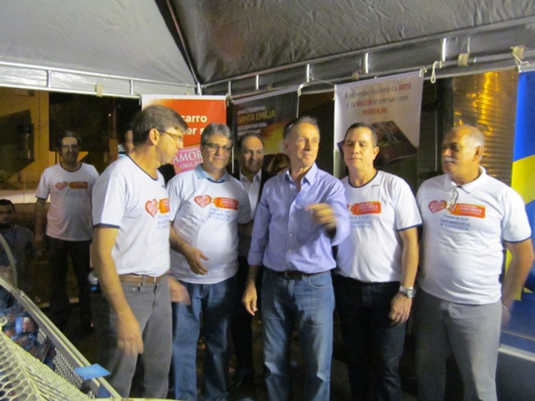Consumidoras dominam premiação da campanha 3 amores  CDL 