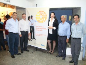 Maria Marta e diretores da CDL.jpg Álvaro Fabris, Fúlvio, Maria Marta, Daniel Fabre e Iovaldo Basílio