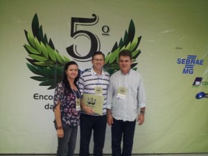 Cleonilda_Miguel_Jose Cesar Cleonilda, Miguel e o presidente da FCDL-MG, José César